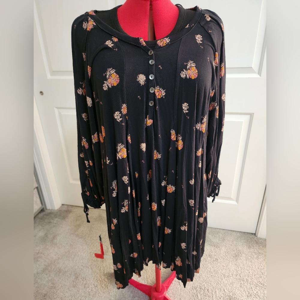 We The Free Black Floral Long Sleeve Dress/tunic Blouse